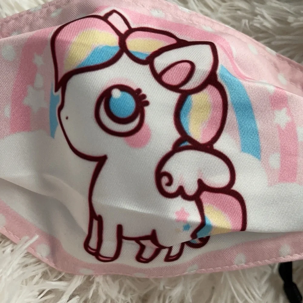 New kid’s unicorn face mask